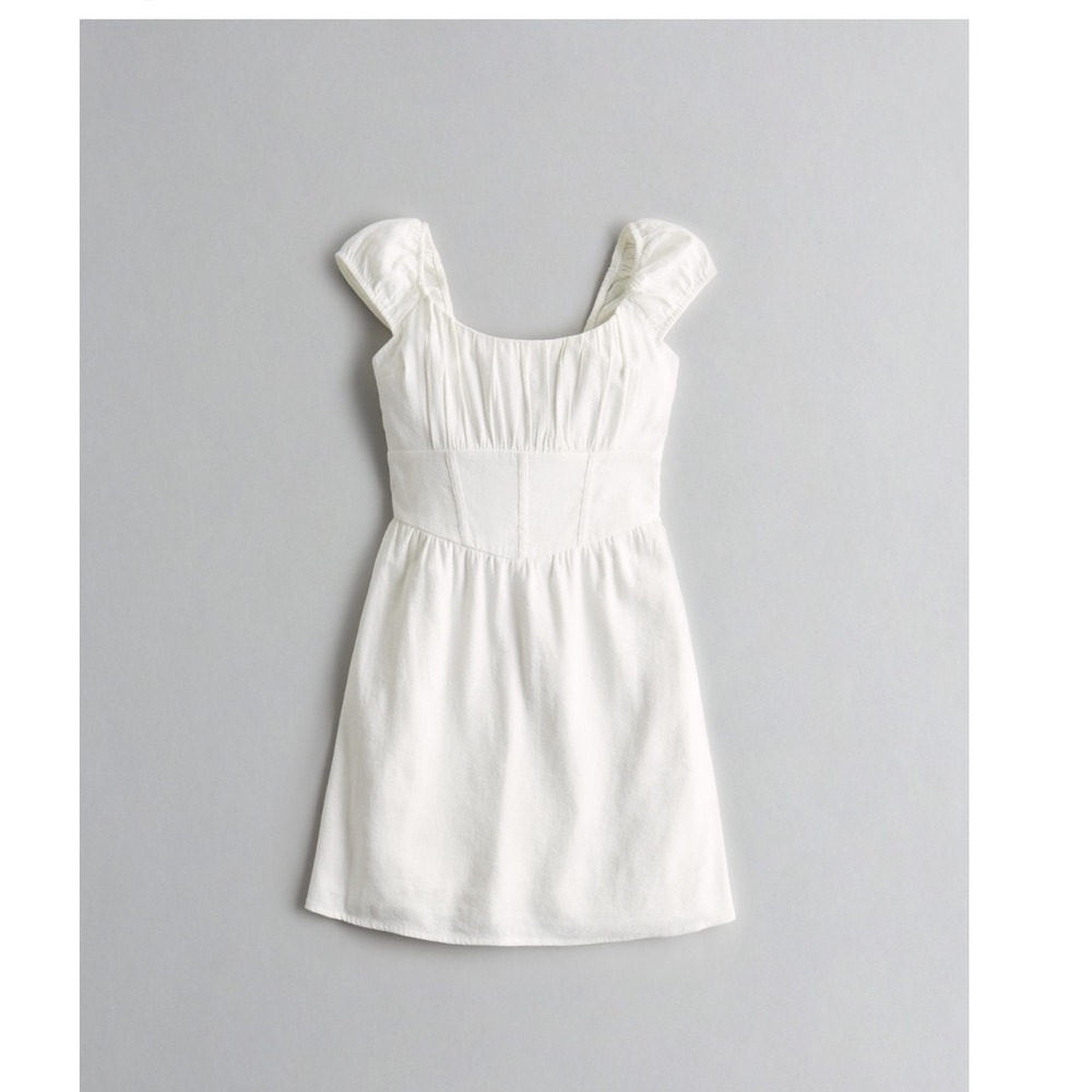 Hollister White Milkmaid Mini Dress Smocked Back Cotton Blend Size M 359D2777 - Picture 2 of 8
